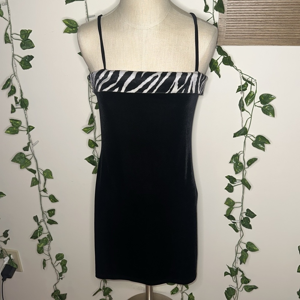 Status Collection Y2K Black Mini/Midi Dress Zebra Print